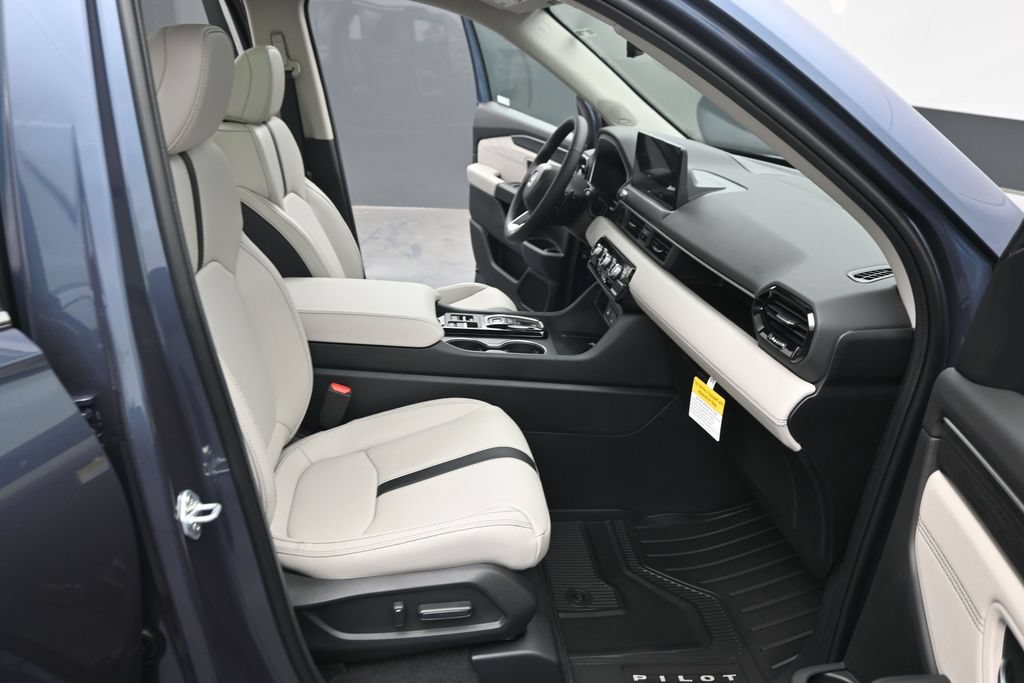 New 2026 Honda Pilot Touring image 34