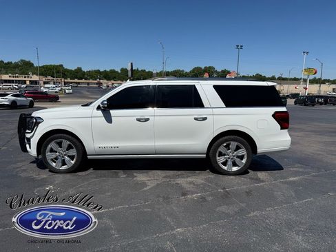 Used 2024 Ford Expedition Max Platinum AWD/4WD image 6