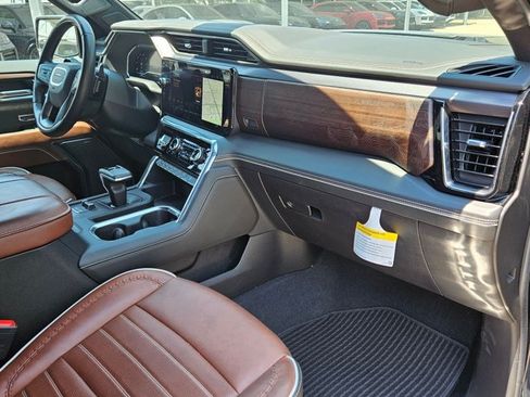Used 2025 GMC Sierra 1500 Denali Ultimate AWD/4WD image 23