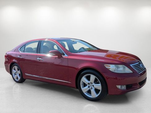 Used 2011 Lexus LS 460 w/ Luxury Value Edition image 3