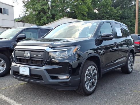 Certified 2024 Honda Passport EX-L image 3