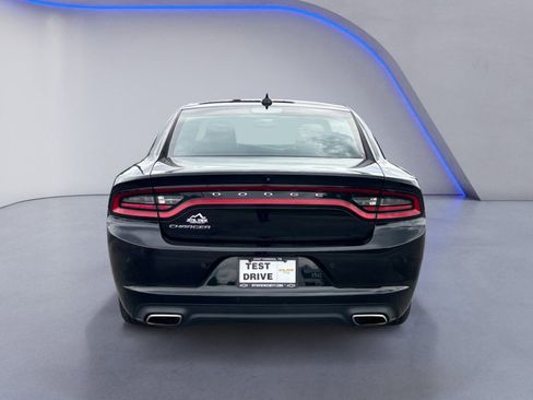 Used 2023 Dodge Charger SXT RWD image 13