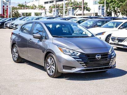 New 2025 Nissan Versa SV w/ Trunk Package