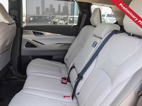 Used 2026 INFINITI QX60 Luxe w/ Cargo Package FWD image 14