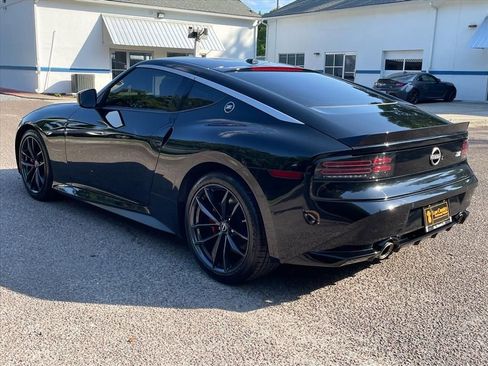 Used 2024 Nissan Z Performance w/ Floor Mat Package RWD image 26