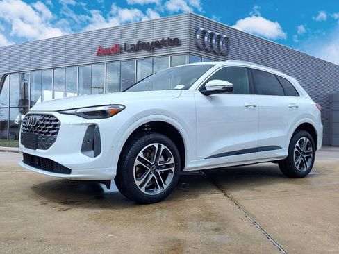 New 2026 Audi Q5 Premium AWD/4WD image 1