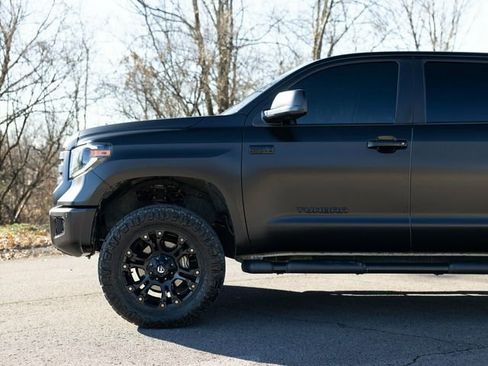 Used 2020 Toyota Tundra Limited w/ Limited Premium Package image 3