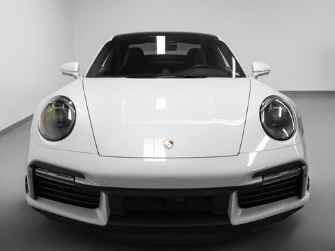 Used 2025 Porsche 911 Turbo S image 8
