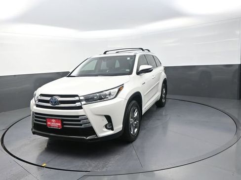 Used 2019 Toyota Highlander Limited Platinum w/ Protection Package #3 AWD/4WD image 36