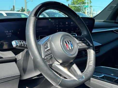 Used 2026 Buick Enclave Sport Touring w/ Super Cruise Package AWD/4WD image 38