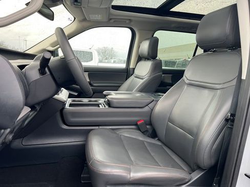 Certified 2025 Ford Expedition Max Active image 4