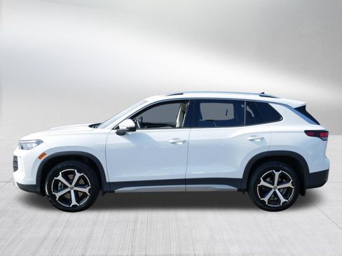 Certified 2025 Volkswagen Tiguan SE AWD/4WD image 4
