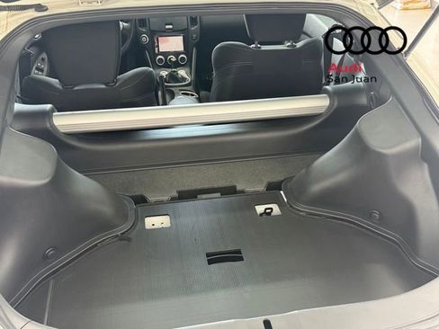 Used 2020 Nissan 370Z Coupe RWD image 16