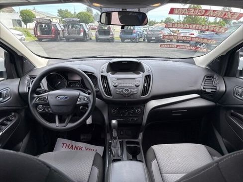 Used 2017 Ford Escape SE AWD/4WD image 13