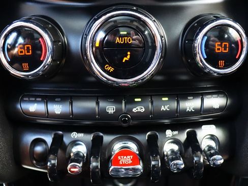 Used 2019 MINI Cooper S FWD image 45