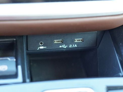 Used 2021 Subaru Outback Touring XT image 31