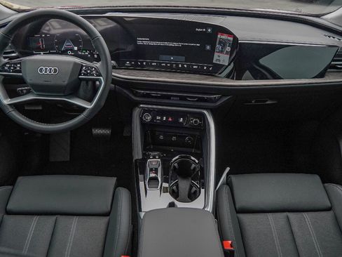 New 2025 Audi Q5 Premium Plus image 19
