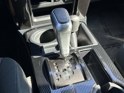 Used 2020 Toyota 4Runner TRD Off-Road AWD/4WD image 40