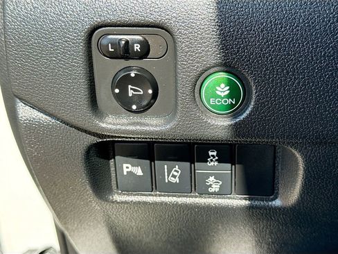 Used 2017 Honda Pilot Elite image 28
