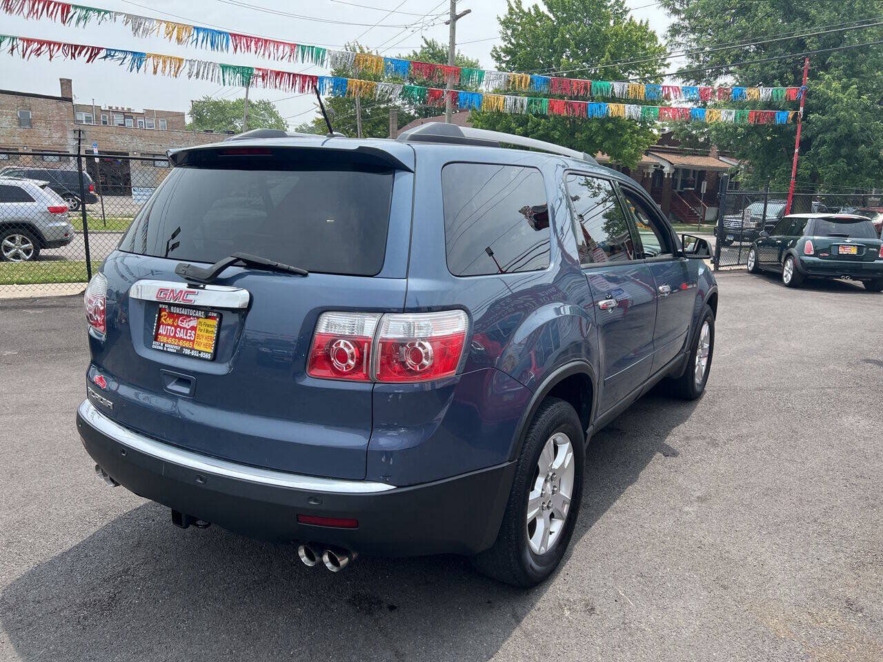 Used 2012 GMC Acadia SLE FWD image 4