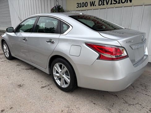 Used 2014 Nissan Altima 2.5 SL w/ Technology Package FWD image 8