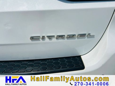 Used 2021 Dodge Durango Citadel w/ Premium Entertainment Group AWD/4WD image 39
