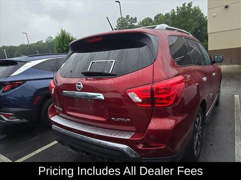 Used 2018 Nissan Pathfinder Platinum FWD image 9