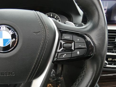 Used 2019 BMW 530i w/ Convenience Package image 66