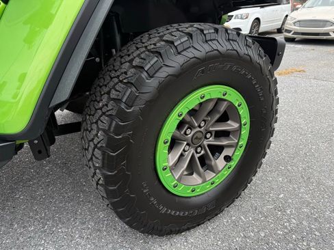 Certified 2025 Jeep Wrangler Rubicon 392 image 9