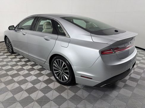 Used 2018 Lincoln MKZ Select w/ Select Plus Package image 5
