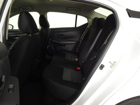 Used 2025 Nissan Sentra SV w/ All-Weather Package image 6