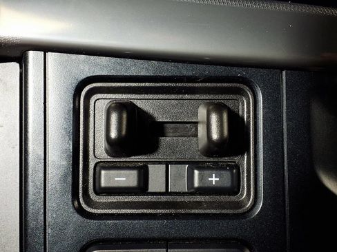 Used 2024 Ford F150 Lariat w/ FX4 Off-Road Package AWD/4WD image 22