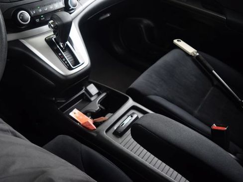 Used 2014 Honda CR-V LX image 14
