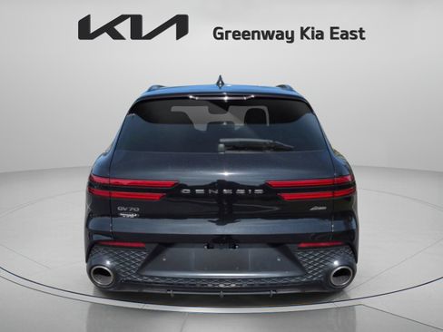 Used 2024 Genesis GV70 2.5T w/ Sport Prestige Package AWD/4WD image 8