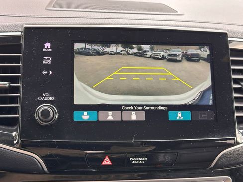 Used 2022 Honda Pilot Black Edition image 40