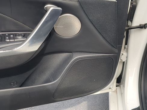 Used 2022 Kia Stinger GT2 RWD image 15