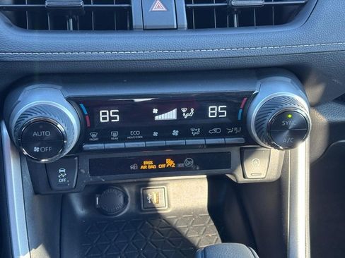 Used 2024 Toyota RAV4 XLE image 32