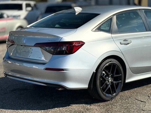 Used 2025 Honda Civic FWD Hybrid Sedan image 11