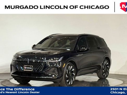 Used 2024 Lincoln Nautilus Reserve w/ Equipment Group 202A image 4