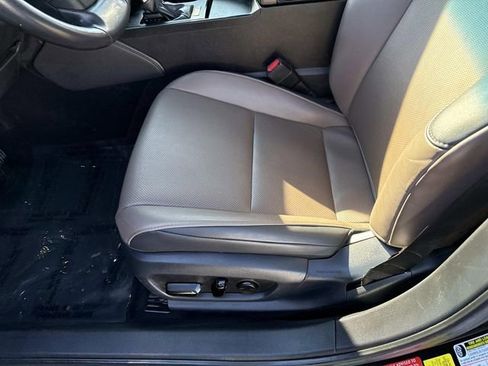 Used 2023 Lexus ES 350 w/ Accessory Package (Z1) image 15