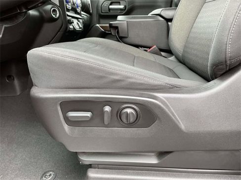 Used 2021 GMC Sierra 1500 SLE image 21