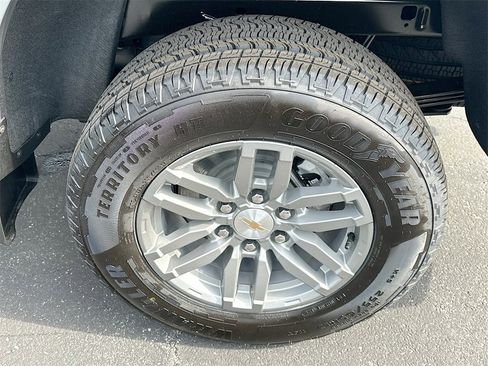 New 2025 Chevrolet Colorado LT w/ LT Convenience Package image 20