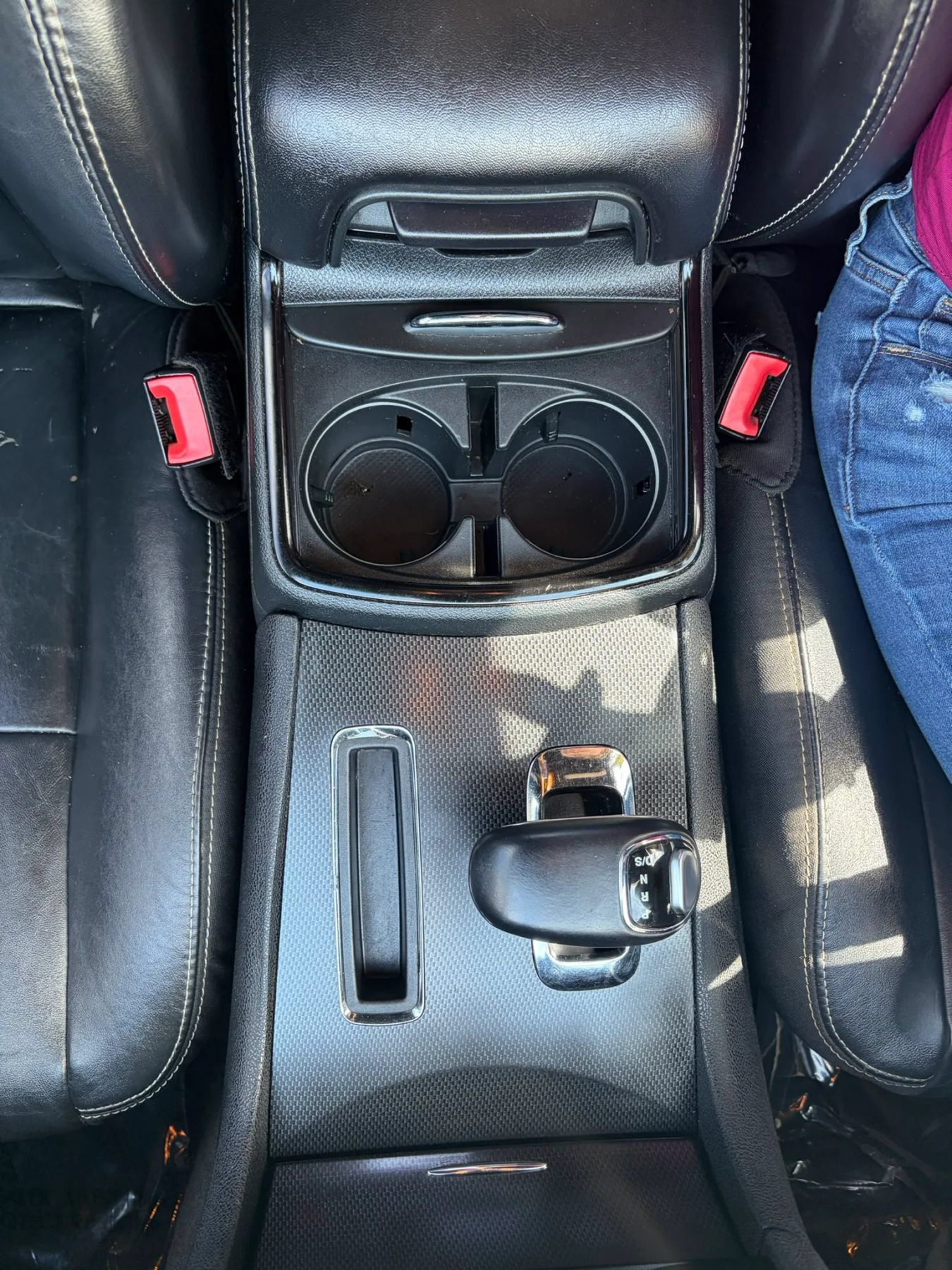 Used 2012 Chrysler 300 S RWD image 17