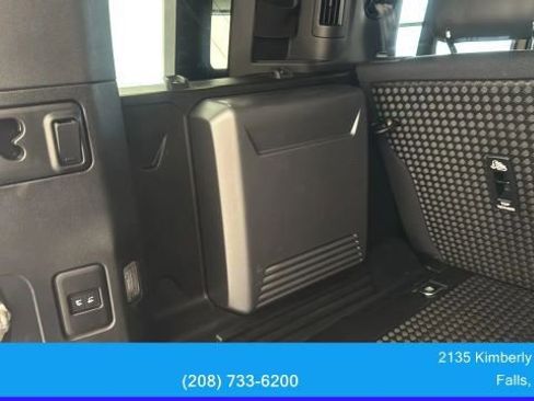 Used 2020 Land Rover Defender 110 X AWD/4WD image 46