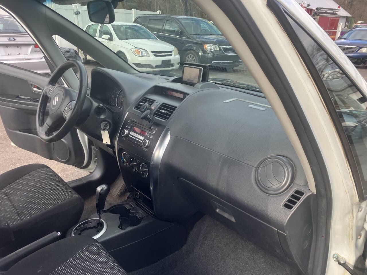 Used 2009 Suzuki SX4 AWD Hatchback image 20