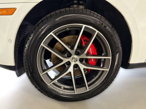 Used 2023 Porsche Macan S AWD/4WD image 12
