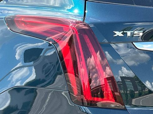 New 2025 Cadillac XT5 Premium Luxury w/ Technology Package image 10