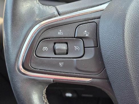 Used 2022 Buick Encore GX Select FWD image 19