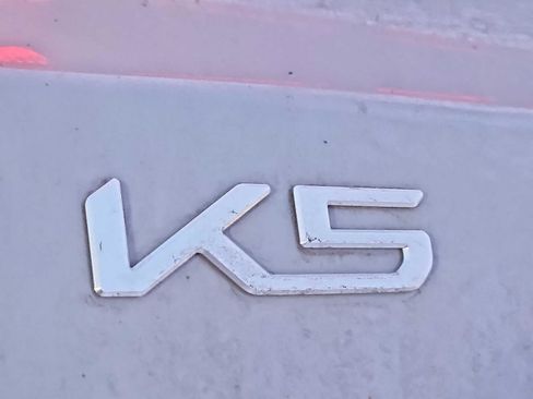 Used 2023 Kia K5 GT-Line image 30