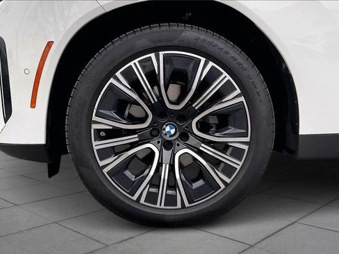 Used 2025 BMW X3 xDrive30i w/ Convenience Package image 10